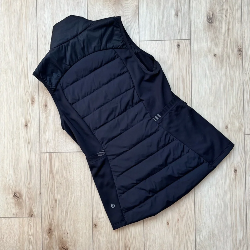 lululemon down for it all black vest size 8 - Picture 8 of 12